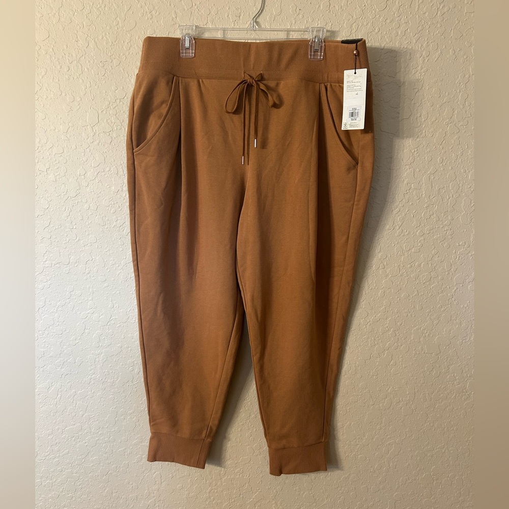 Calia journey French terry jogger - lion color, NWT, size XXL